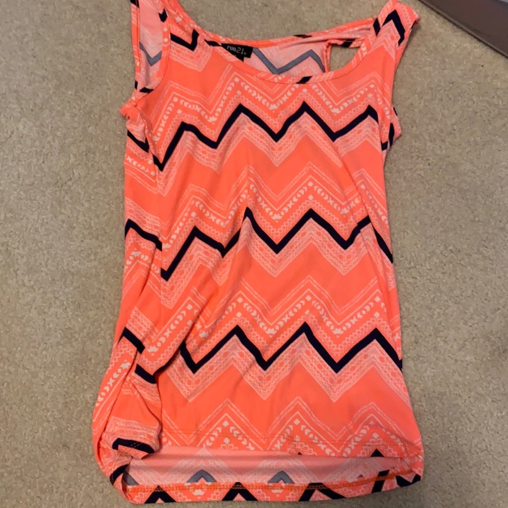 orange tank top